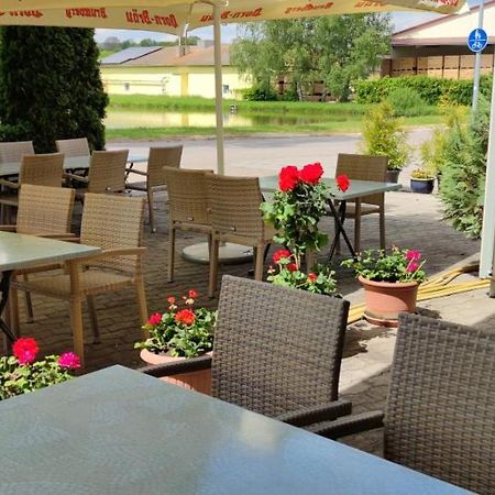 Gasthaus Pension Rezatgrund Windsbach Exterior foto