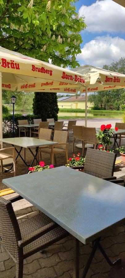 Gasthaus Pension Rezatgrund Windsbach Exterior foto